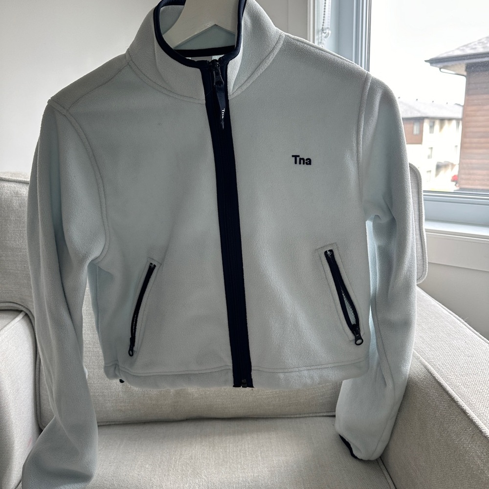 Aritzia TNA zip up sweater - Picture 3 of 6